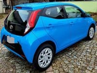 Gebraucht Toyota Aygo X-play 72 PS (52 kW) 2019 Blau Kleinwagen