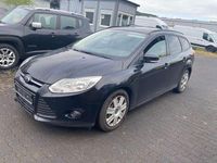 Gebraucht Ford Focus Trend 125 PS (91 kW) 2014 Schwarz Kombi