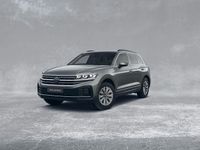 Gebraucht VW Touareg 231 PS (169 kW) 2025 Grau SUV