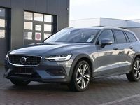 Gebraucht Volvo V60 Plus 197 PS (144 kW) 2023 Grau Kombi
