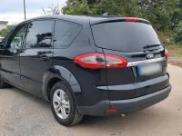 Gebraucht Ford S-MAX Business Edition 140 PS (102 kW) 2026 Schwarz Van / Kleinbus