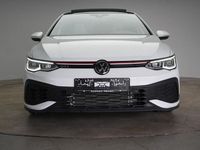 Gebraucht VW Golf VIII GTI 300 PS (220 kW) 2023 Weiß Limousine