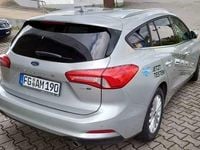Używany Ford Focus Titanium 155 KM (114 kW) 2020 Srebrny Kombi