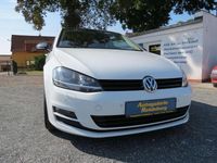 Gebraucht VW Golf VII Highline 150 PS (110 kW) 2017 Weiß Kleinwagen