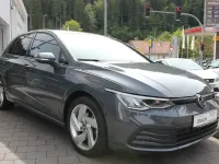 Gebraucht VW Passat 150 PS (110 kW) 2022 Deep black Kombi