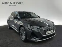Gebraucht Audi e-tron S-Line 300 kW (408 PS) 2023 Daytonagrau perleffekt SUV