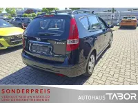Gebraucht Hyundai i30 109 PS (80 kW) 2012 Phantom black Kombi