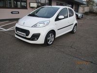 Gebraucht Peugeot 107 Active 68 PS (50 kW) 2012 Weiß Kleinwagen
