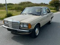 Gebraucht Mercedes 240 72 PS (52 kW) 1984 Limousine