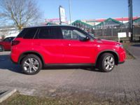 Gebraucht Suzuki Vitara 140 PS (102 kW) 2020 Rot SUV