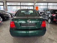 Gebraucht VW Bora 101 PS (74 kW) 1999 Grün Limousine