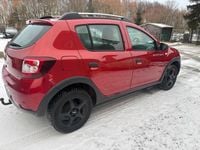 Gebraucht Dacia Sandero Stepway 90 PS (66 kW) 2014 Rot SUV
