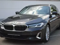 Gebraucht BMW 530 Luxury Line 286 PS (210 kW) 2023 Sophistograu brillanteffekt Kombi