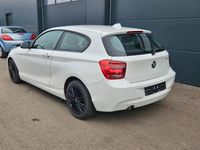 Gebraucht BMW 114 102 PS (75 kW) 2012 Weiß Kleinwagen