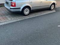 Gebraucht VW Passat 116 PS (85 kW) 2001 Silber Kombi