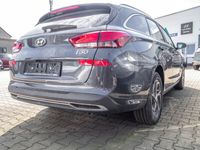 gebraucht Hyundai i30 Kombi 1.5 B Comfort Plus Kombi