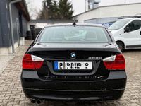 Gebraucht BMW 325 Advantage 197 PS (144 kW) 2008 Schwarz Limousine