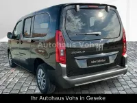 Neu Fiat Doblò 131 PS (96 kW) 2025 Schwarz Van / Kleinbus