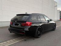 Usata BMW 320 Performance 190 CV (139 kW) 2018 Nero Station wagon