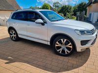 Gebraucht VW Touareg R-line 262 PS (192 kW) 2016 Weiß SUV