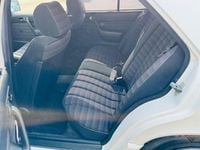 Gebraucht Mercedes 190 160 PS (117 kW) 1990 Weiß Limousine