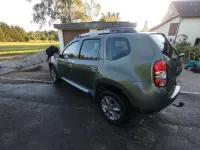 Gebraucht Dacia Duster 110 PS (80 kW) 2015 Grün SUV