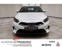 Używany Kia Ceed Vision 140 KM (102 kW) 2025 Biały Hatchback