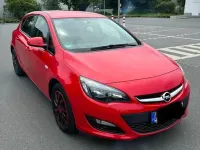 Gebraucht Opel Astra 116 PS (85 kW) 2015 Rot Limousine