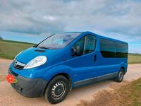 Usata Opel Vivaro 2013 Blu Monovolume