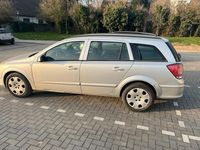 Gebraucht Opel Astra 105 PS (77 kW) 2004 Silber Kombi