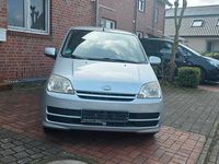 Gebraucht Daihatsu Cuore 58 PS (42 kW) 2006 Silber Kleinwagen