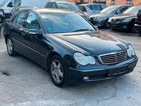 Gebraucht Mercedes C180 129 PS (94 kW) 2002 Blau Limousine