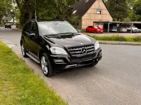 Gebraucht Mercedes ML350 AMG line 231 PS (169 kW) 2010 Schwarz SUV