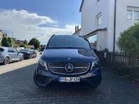 Gebraucht Mercedes V300 Avantgarde Edition 237 PS (174 kW) 2023 Van / Kleinbus