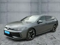 Gebraucht VW Passat R-line 150 PS (110 kW) 2025 Diabasgrau metallic Kombi