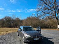 Gebraucht BMW 530 258 PS (189 kW) 2013 Braun Kombi