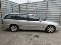 Second-hand Opel Omega 211 CP (155 kW) 2000 Argintiu Break