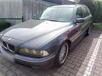 Second-hand BMW 523 170 CP (125 kW) 2000 Gri Break