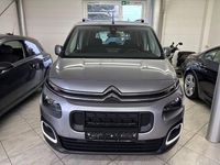 Gebraucht Citroën Berlingo Feel 131 PS (96 kW) 2019 Grau Van / Kleinbus