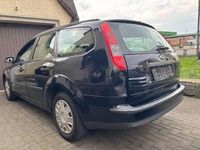 Gebraucht Ford Focus Trend 80 PS (58 kW) 2005 Kombi