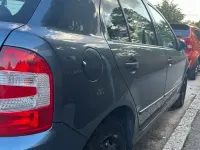 Gebraucht Skoda Fabia Ambiente 54 PS (39 kW) 2006 Grau Limousine