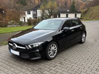 Gebraucht Mercedes A200 150 PS (110 kW) 2019 Schwarz Limousine