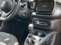 Gebraucht Smart ForFour 90 PS (66 kW) 2019 Schwarz Kleinwagen