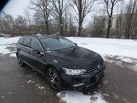 Gebraucht VW Passat Business 200 PS (147 kW) 2021 Deep black Kombi