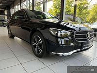 Gebraucht Mercedes E220 Avantgarde 194 PS (142 kW) 2022 Lack obsidianschwarz Kombi