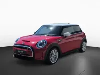 Gebraucht Mini Cooper SE Premium 135 kW (184 PS) 2023 Chili red (rot) Kleinwagen