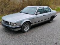 Gebraucht BMW 730 188 PS (138 kW) 1990 Silber Limousine