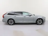 Gebraucht Volvo V90 Core 349 PS (256 kW) 2025 Grau Kombi