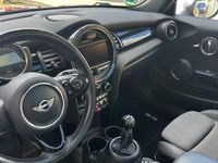 Gebraucht Mini Cooper 136 PS (100 kW) 2016 Rot Kleinwagen