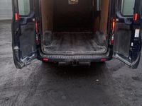 Second-hand Ford Transit 130 CP (95 kW) 2017 Albastru Monovolum